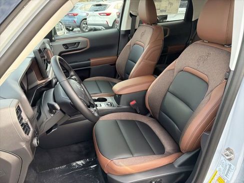 New 2026 Ford Bronco Sport Outer Banks w/ Outer Banks Tech Package+ AWD/4WD image 15