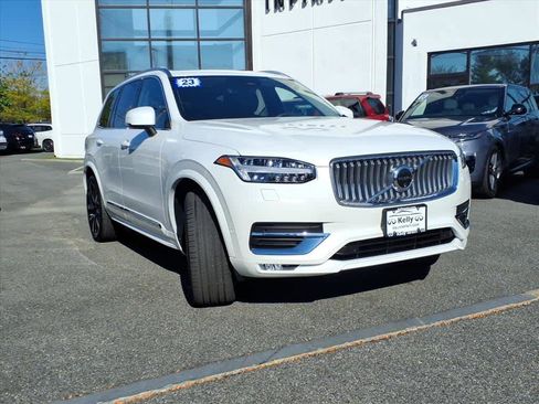 Used 2024 Volvo XC90 B6 Plus w/ Protection Package Premier image 3