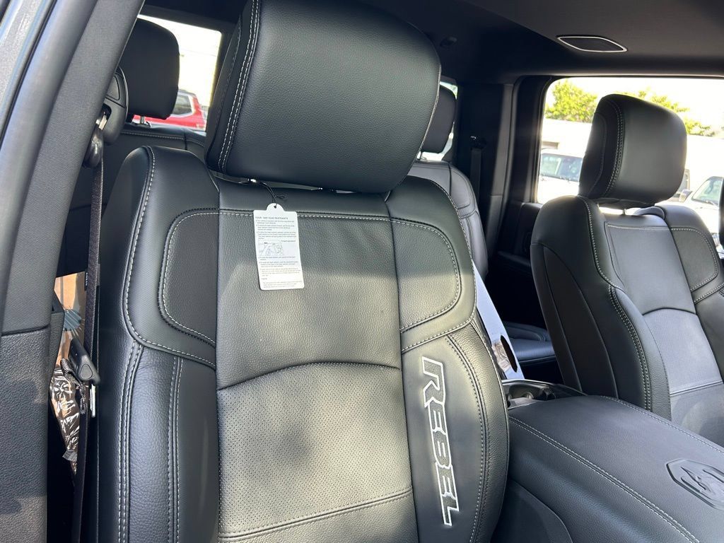 New 2024 RAM 2500 Rebel AWD/4WD image 27
