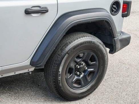 Used 2023 Jeep Wrangler Unlimited Sport AWD/4WD image 11
