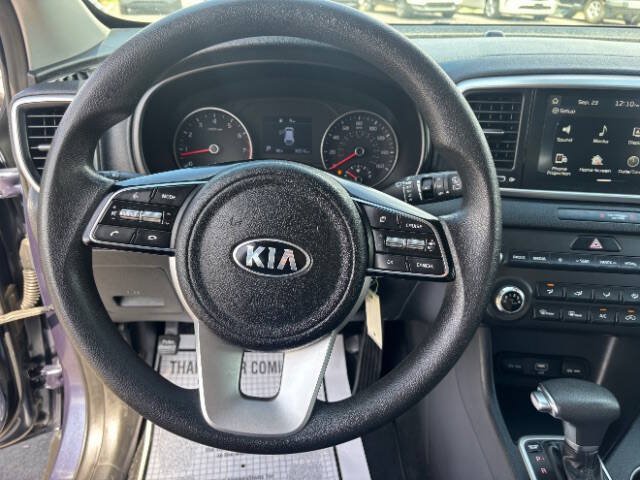Used 2020 Kia Sportage LX FWD image 15