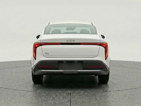 Used 2025 Kia K4 FWD image 7