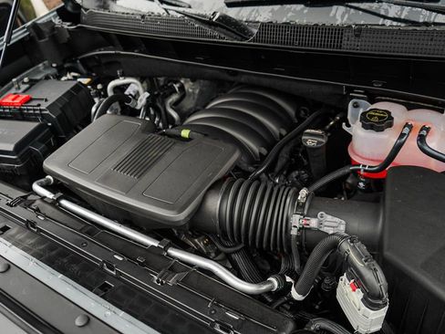 New 2026 Chevrolet Silverado 1500 RST w/ Dark Appearance Package AWD/4WD image 7