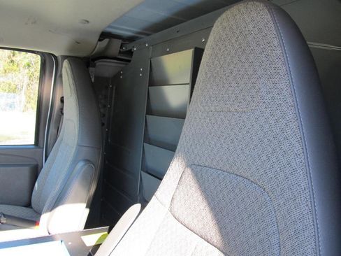 Used 2021 Chevrolet Express 2500 w/ Driver Convenience Package image 16