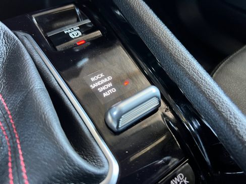 Used 2023 Jeep Compass Trailhawk image 19