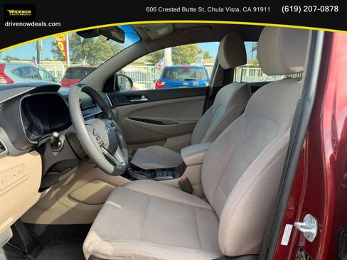 Used 2019 Hyundai Tucson SE w/ Cargo Package FWD image 11