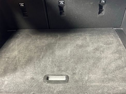 Used 2025 Chevrolet Trax LT w/ LT Convenience Package image 30