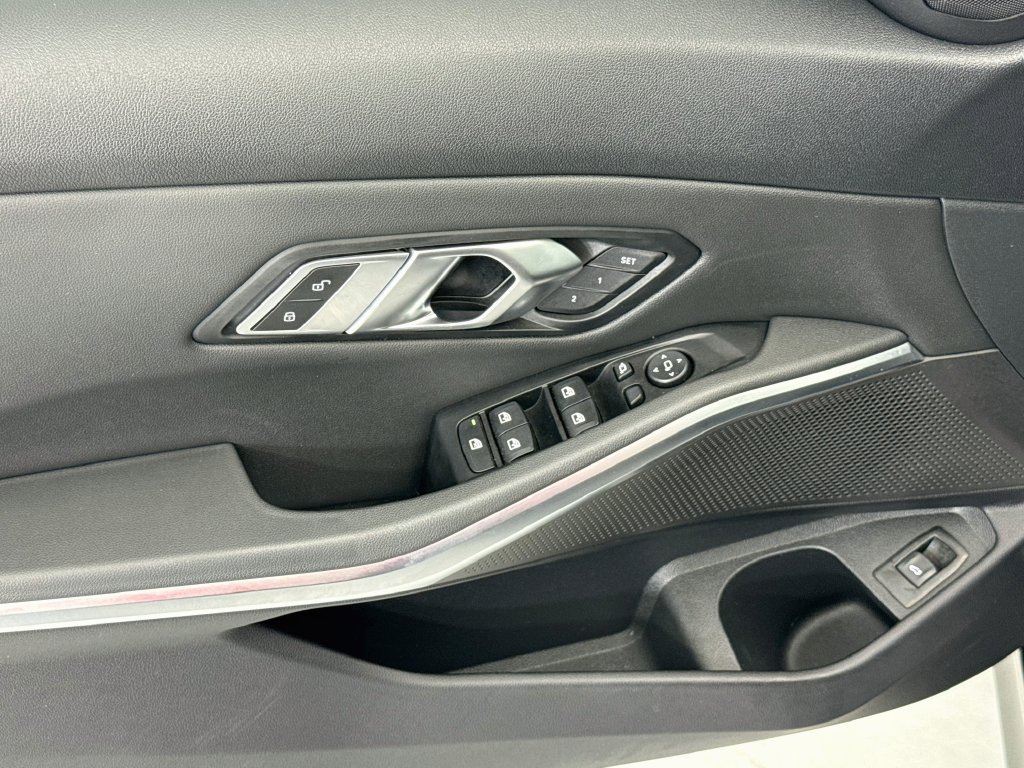 Certified 2019 BMW 330i Sedan w/ Driving Assistance Package RWD image 22