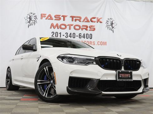 Used 2019 BMW M5 w/ Executive Package AWD/4WD image 4