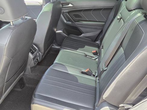 Certified 2024 Volkswagen Tiguan SE R-Line FWD image 11