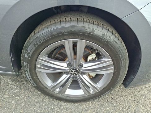 Used 2023 Volkswagen Jetta SE FWD image 8