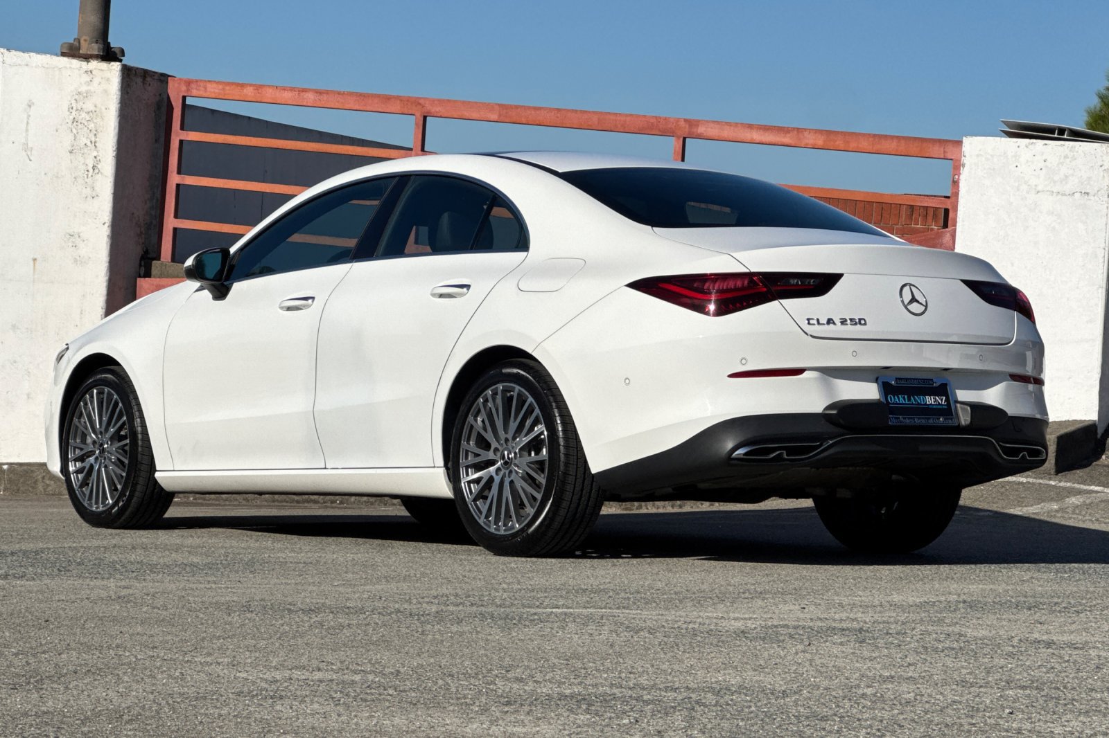 Used 2025 Mercedes-Benz CLA 250 image 6
