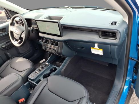 New 2026 Ford Maverick Lariat w/ Black Appearance Package image 12