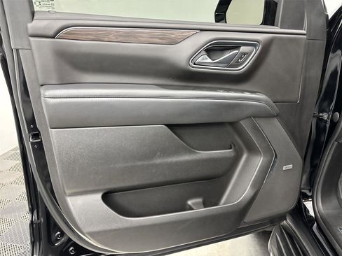 Used 2022 Chevrolet Tahoe LT AWD/4WD image 26