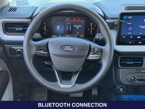 Used 2025 Ford Maverick XLT w/ Equipment Group 302A AWD/4WD image 15