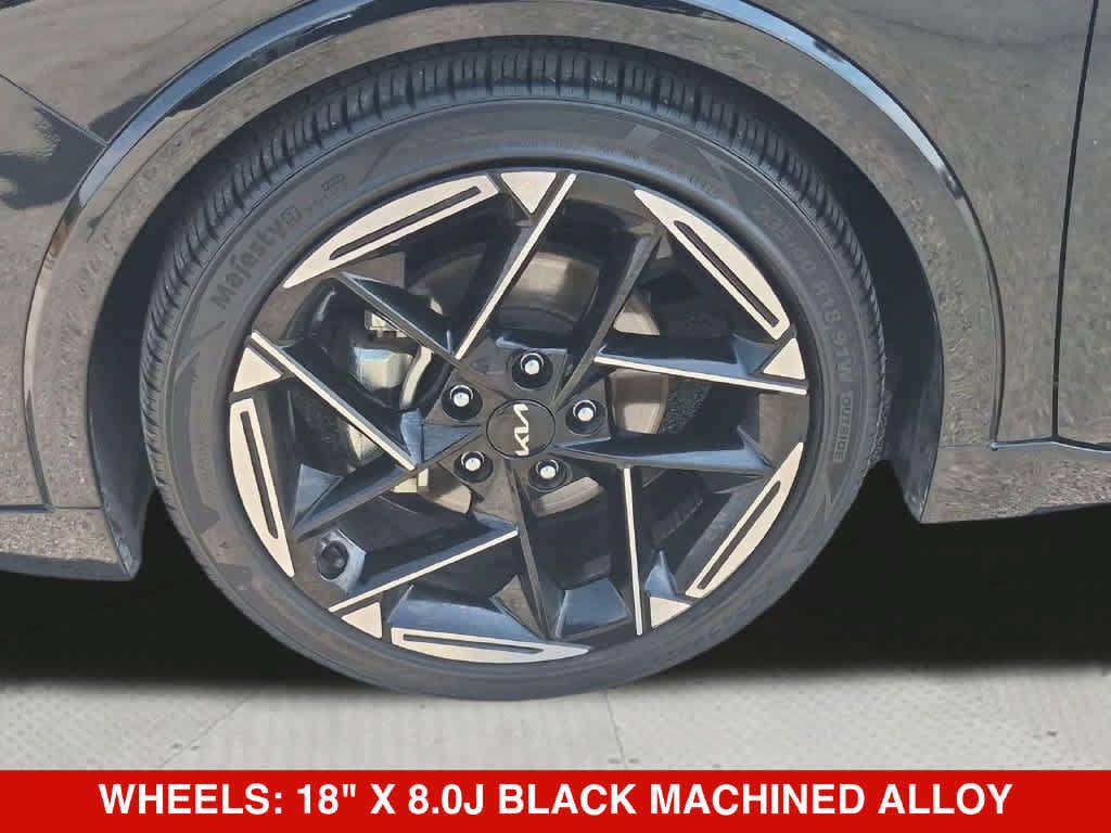 Used 2025 Kia K4 GT-Line w/ GT-Line Premium Package FWD image 12