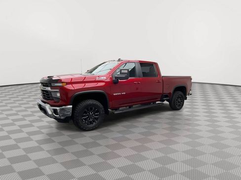 Certified 2024 Chevrolet Silverado 2500 LT w/ Convenience Package AWD/4WD image 40