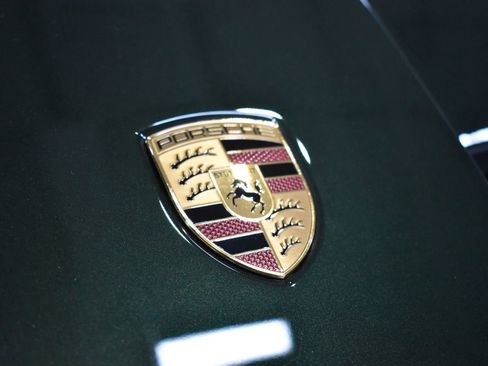 Used 2026 Porsche 911 GT3 RWD image 11