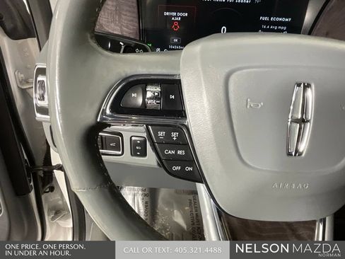 Used 2019 Lincoln Navigator L Select RWD image 45
