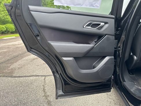New 2026 Land Rover Range Rover Velar Dynamic SE image 13