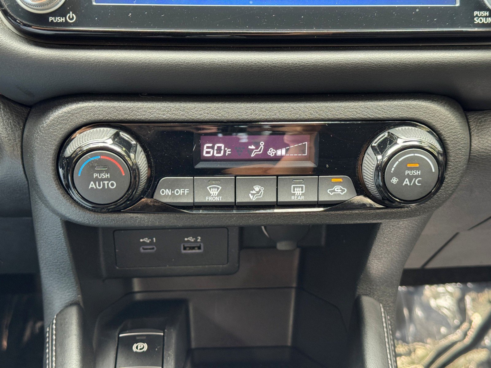 Used 2021 Nissan Kicks SR FWD image 22