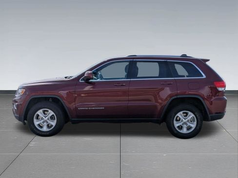 Used 2016 Jeep Grand Cherokee Laredo w/ Quick Order Package 23E AWD/4WD image 2
