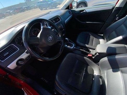 Used 2014 Volkswagen Jetta SE FWD image 23