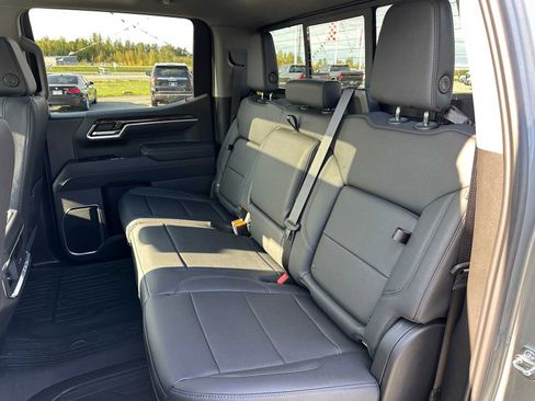 New 2026 GMC Sierra 1500 Elevation w/ Elevation Premium Package image 18
