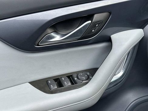 Used 2022 Chevrolet Blazer LT image 17