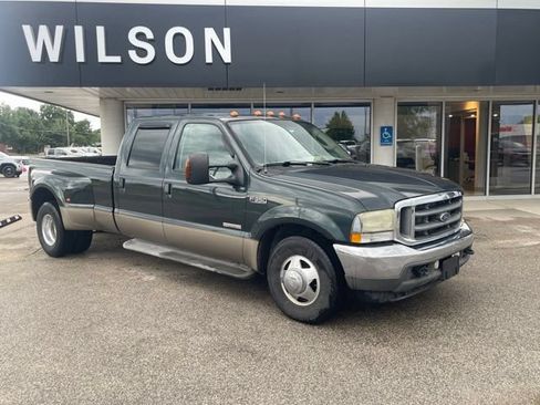 Used 2004 Ford F350 Lariat RWD image 1