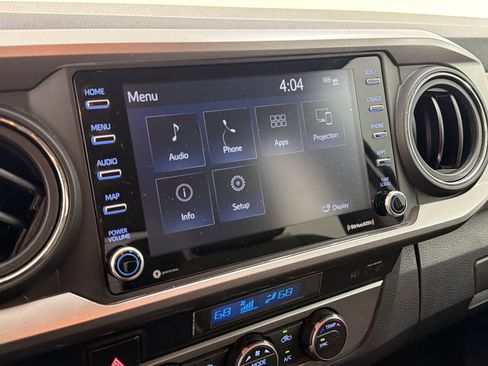 Used 2022 Toyota Tacoma SR5 w/ Technology Package AWD/4WD image 20