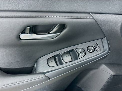 Certified 2025 Nissan Sentra SV w/ Trunk Package FWD image 24