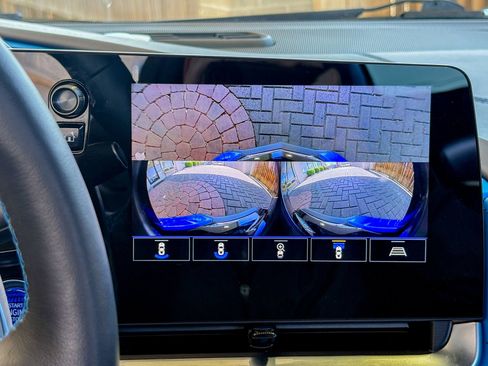 Used 2023 Chevrolet Corvette Stingray Premium Conv w/ 3LT image 28