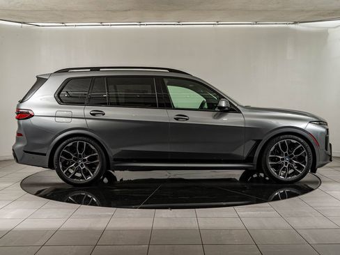 New 2026 BMW X7 xDrive40i w/ M Sport Package image 4