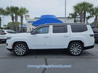 Used 2023 Jeep Grand Wagoneer Series II AWD/4WD video 2