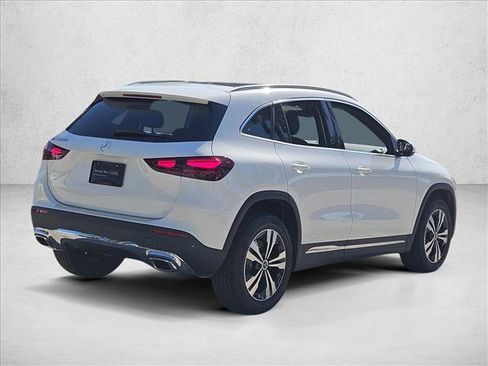 Used 2026 Mercedes-Benz GLA 250 image 5