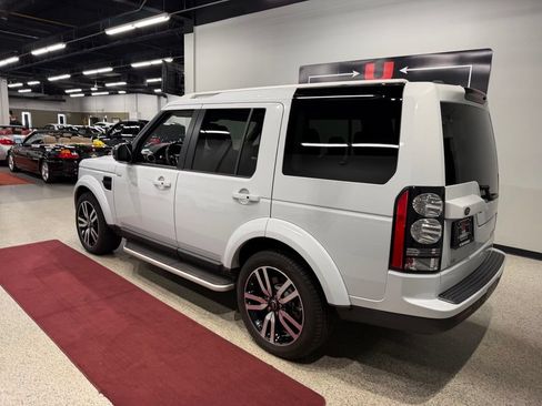 Used 2016 Land Rover LR4 HSE LUX AWD/4WD image 15