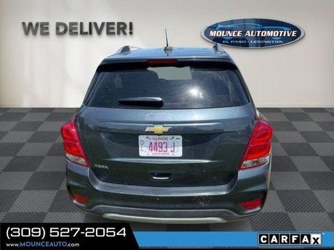 Used 2021 Chevrolet Trax LT w/ LT Convenience Package FWD image 4