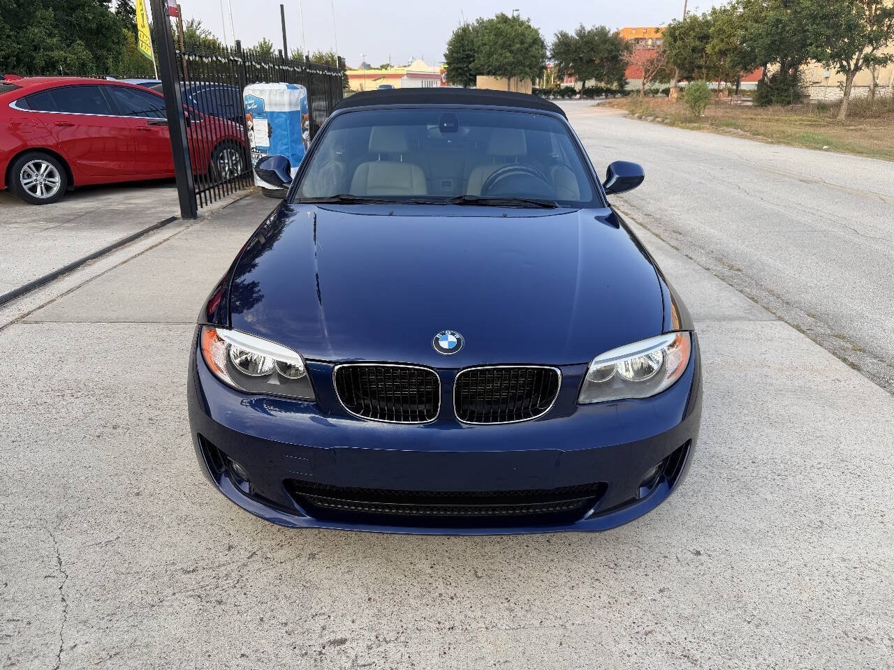 Used 2013 BMW 128i Convertible RWD image 3