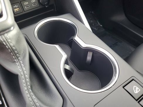 Certified 2026 Toyota Highlander XSE image 22