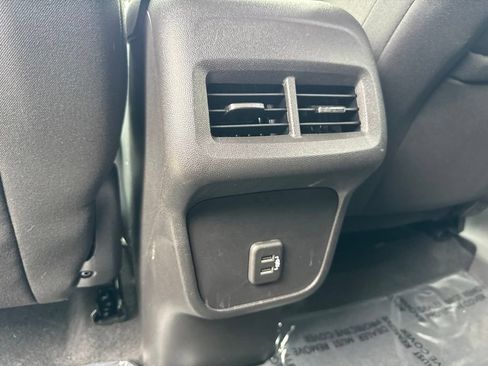 Used 2020 Chevrolet Equinox LT AWD/4WD image 21