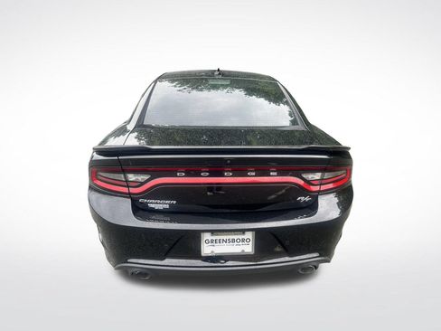 Used 2022 Dodge Charger R/T RWD image 4