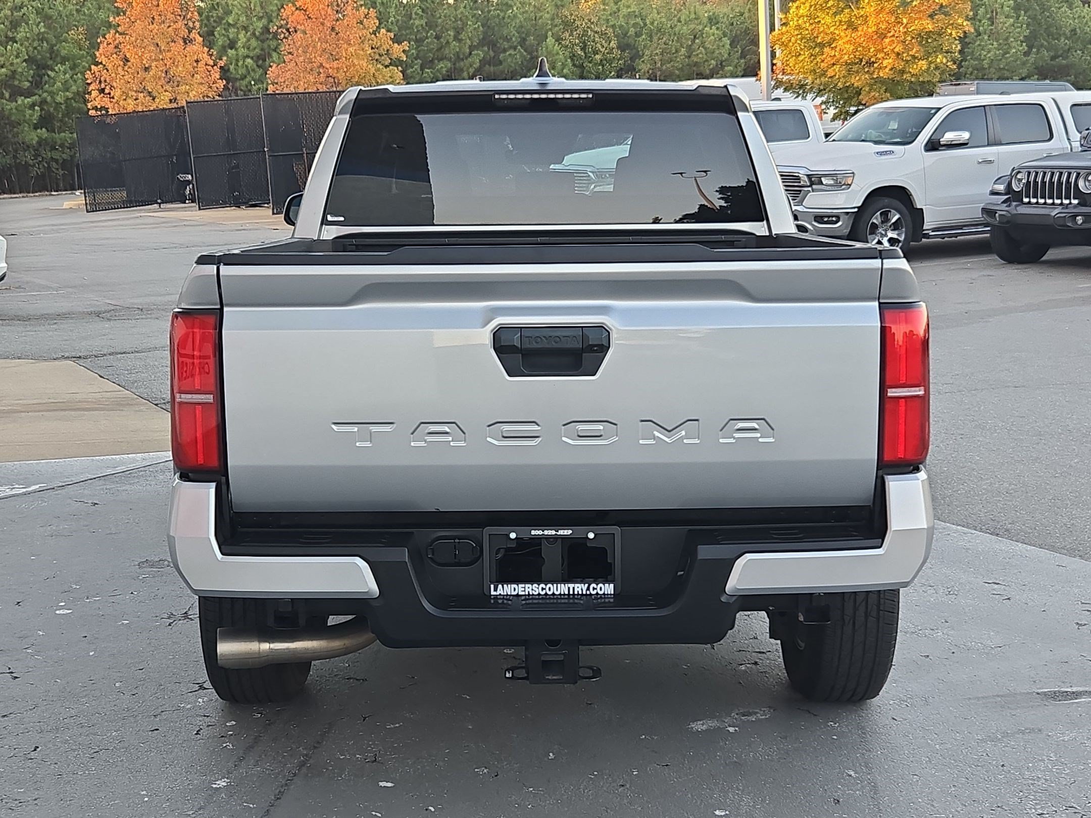Used 2024 Toyota Tacoma SR5 RWD image 6