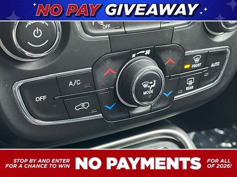 Used 2020 Jeep Compass Latitude w/ Popular Equipment Group image 19