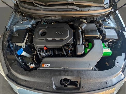 Used 2017 Hyundai Sonata SE FWD image 13