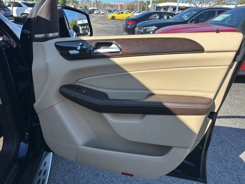 Used 2018 Mercedes-Benz GLE 350 image 37