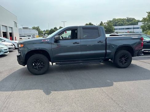 Used 2020 Chevrolet Silverado 1500 Custom Trail Boss w/ Custom Convenience Package AWD/4WD image 16