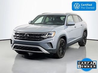 Certified 2023 Volkswagen Atlas Cross Sport SE w/ Panoramic Sunroof Package video 3