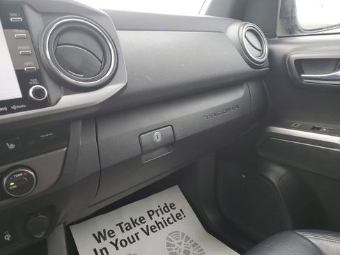 Used 2020 Toyota Tacoma TRD Sport image 20