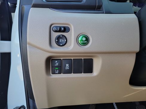 Used 2021 Honda Pilot EX-L image 11